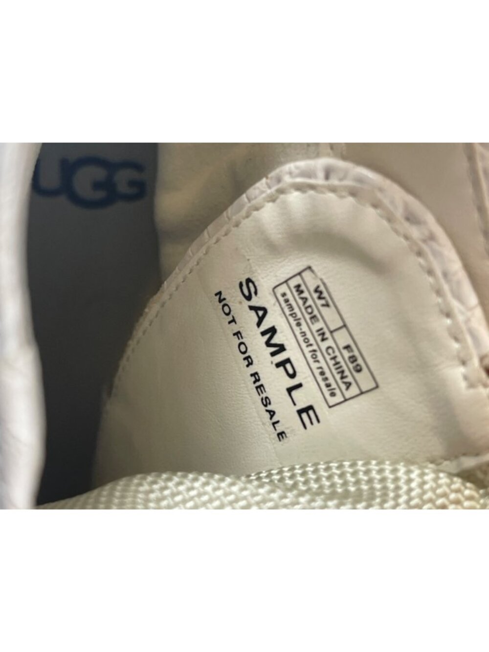UGG Darren Combat Boots Snake Embossed White Women's US 7W - SAMPLE BOOTS - Picture 10 of 10